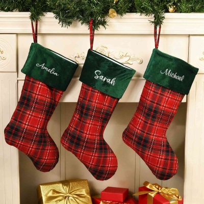 Personalized Name Embroidered Plaid Christmas Stocking, Festival Fireplace Holiday Tree Hanging Ornament, Home Decor, Christmas Gift for Family/Kids