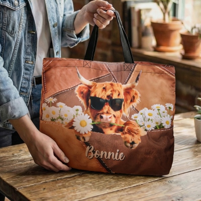 Personalized Name Birth Flower Highland Cow Tote Bag, Large Capacity Shoulder Handbag, Birthday/Christmas Gift for Highland Cow Lovers/Women/Girls