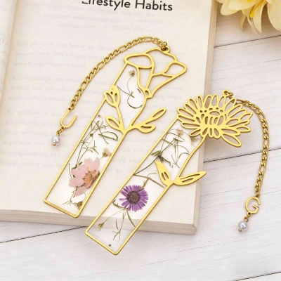 Personalized Birth Month Flower Bookmark, Dried Flower Resin Art Bookmark, Custom Initial Charm, Book Lover Gift, Gift for Her