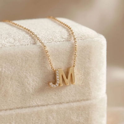 Anpassat halsband med dubbla initialer och glittrande kubisk zirkonia, minimalistisk bokstavskedja i sterlingsilver 925, födelsedags-/årsdagspresent till henne/vänner/mamma