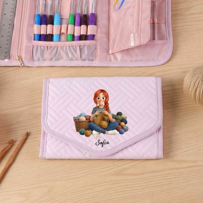 Personalized Cartoon Knitted Character Foldable Crochet Hook Organizer with Name, Knitting Accessories, Birthday Gift for Knitting Lover/Grandma