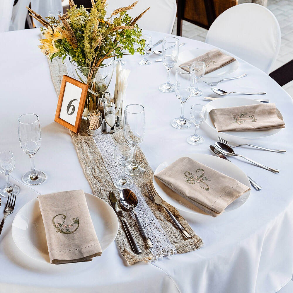 Serviette de table monogrammée