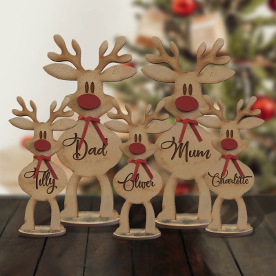 Nom personnalisé Famille Renne autoportante, Renne en bois de Noël personnalisée, Ornement de table debout, Décoration intérieure, Cadeau de Noël pour la famille