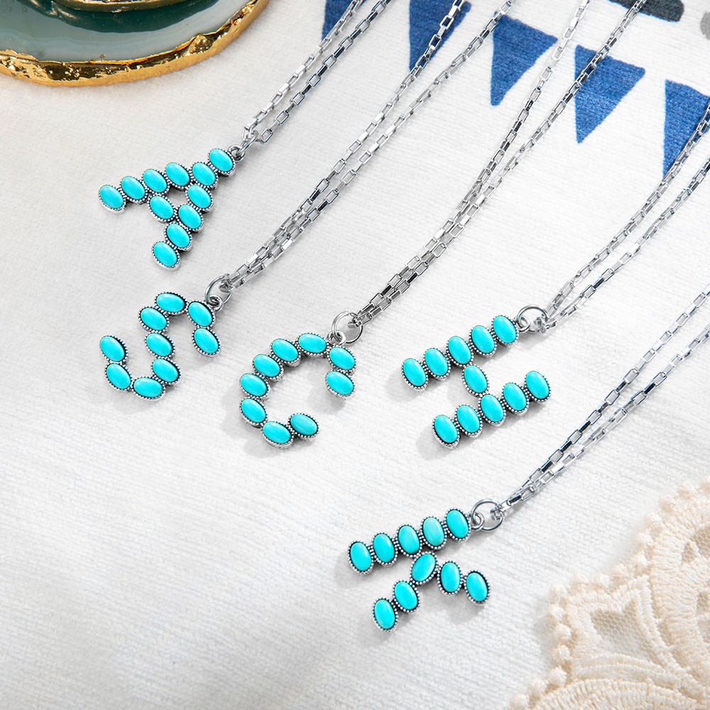 Collier initial en pierre ovale turquoise, collier initial semi-pierre, pendentif de style occidental bohème, cadeau de bijoux Boho pour femmes et filles