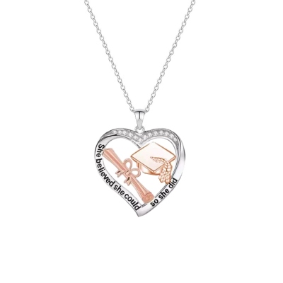 Personligt namn Graduation Heart Halsband, Bachelor Hat Sterling Silver Halsband, Class of 2024 Examen Present för dotter/flickvän/syster