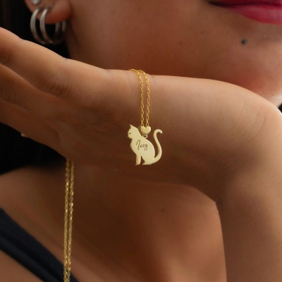 Personalized Named Cat Necklace, Dainty Cat Name Necklace, Cat Silhouette Necklace, Personalized Cat Memorial Gifts, Cat Mom Gift