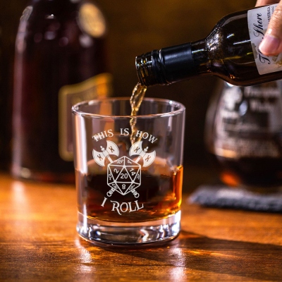 Personalized D&D Whiskey Glasses with Custom Names, DND Class-Themed Whiskey Rock Glasses, Bar Accessories for Groomsmen Gifts, DM Gifts