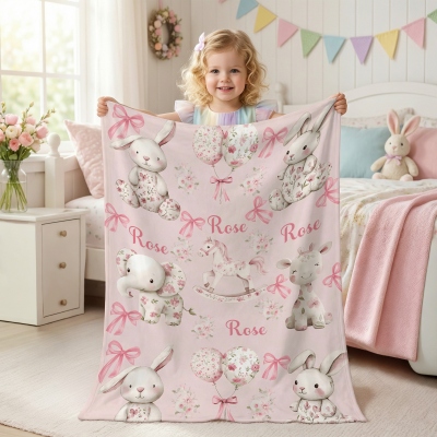 Personalisierte Kuscheldecke mit Blumenmuster, Schleife und Tiermotiven, Name, Flanell/Sherpa, niedlicher Hasen-Überwurf für Bett, Sofa, Kinderzimmerdekoration, Geburtstags-/Ostergeschenk für Kinder/Mädchen