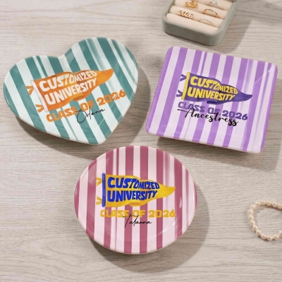 Personalized Name Pennant Flag Striped Graduation Jewelry Dish with Year, Circle/Square/Heart Ceramic Class of 2026 Trinket Tray, Gift for Graduates