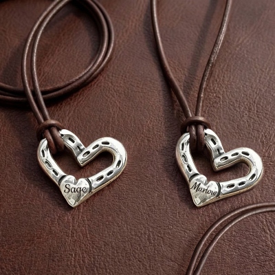 Personalized Name Horseshoe Heart Necklace, Hand Hammered Lucky Pendant, Rustic Western Jewelry, Birthday Gift for Equestrian/Western Lovers/Women