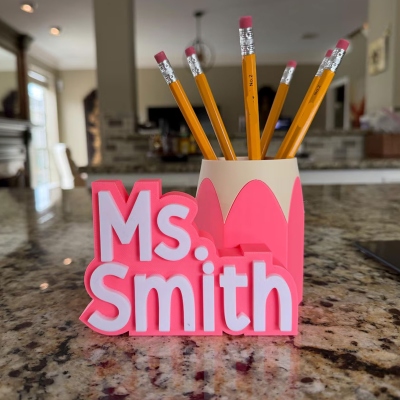 Personalized 3D Teacher Name Pencil Shaped Name Plate & Pen Holder, Colorful Stationery Cup Organizer, Appreciation/Back to School Gift for Educators
