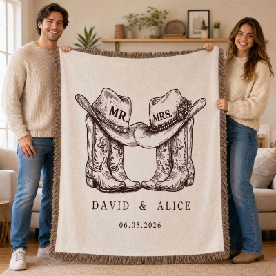 Custom Names Western Cowboy Couple Blanket with Tassels, Flannel Bed Couch Throw, Anniversary/Valentine's Day/Wedding Gift for Couple/Newlyweds
