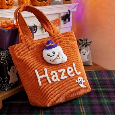 Anpassad Halloween-barnväska med namn, manchesterfärgad bus-or-godispåse, söt plyschväska med accessoarer, Halloweenpresent till barn/familj/vänner