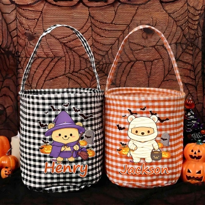 Personalized Name Cartoon Spooky Bear Gingham Candy Basket, Large Capacity Trick or Treat Bucket Bag with Handle, Halloween Gift for Kids/Children