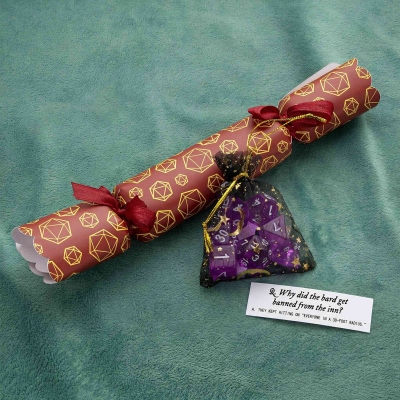 DND Christmas Cracker, Mystery Dice Blind Box with Polyhedral RPG Dice Set, Christmas Favor Decoration Gift for TTRPG Fans, Dice Gift