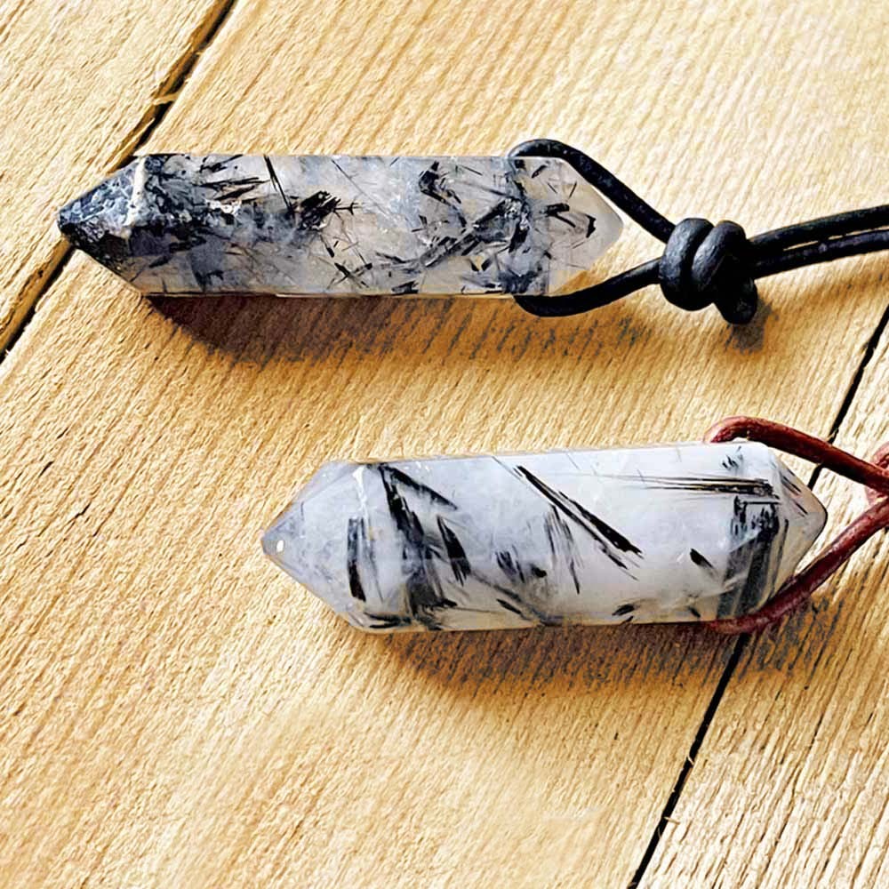 necklace crystal point