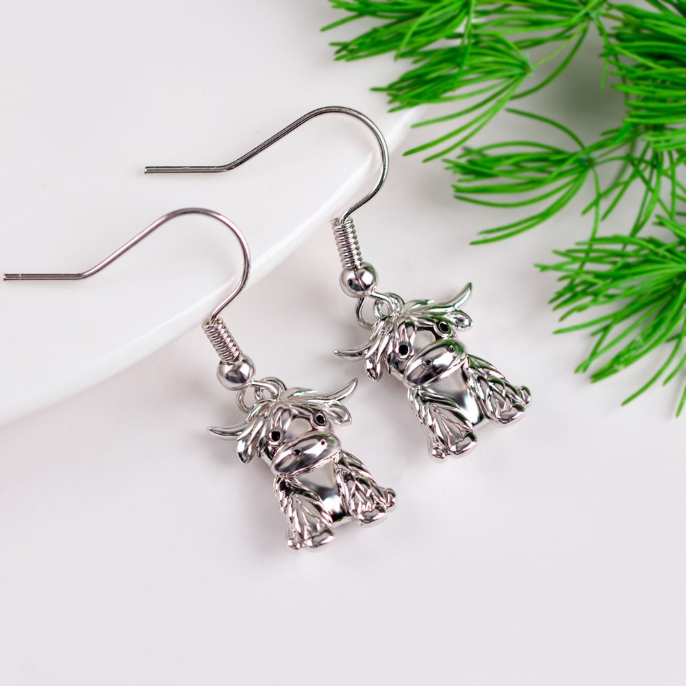 highland cow earring