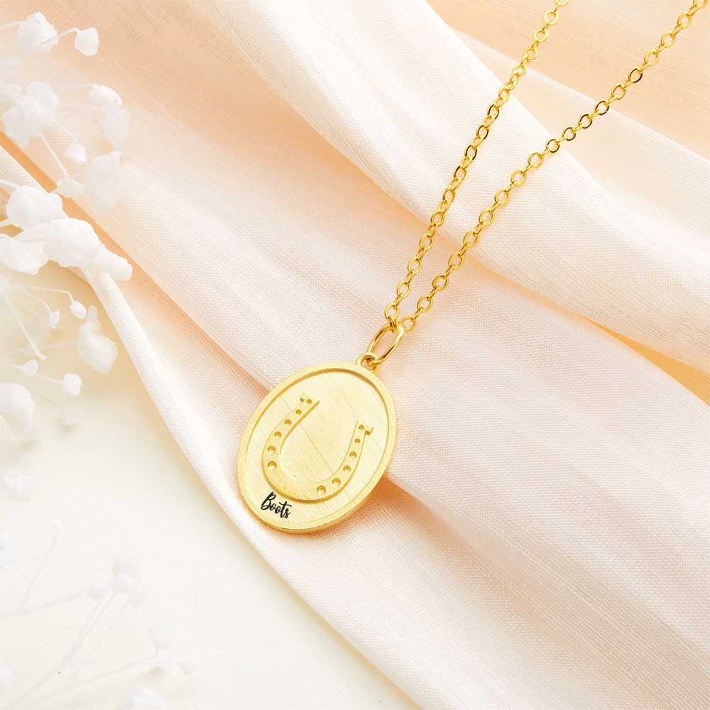 horseshoe necklace