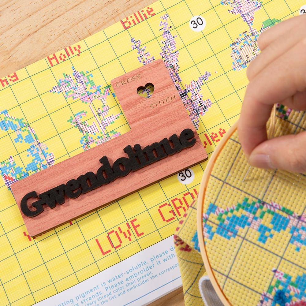 Needle minder for cross stitch Pattern Helper