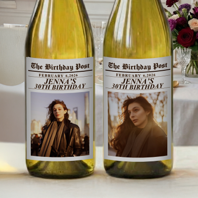 Personalisierte Weinetiketten mit Foto und Namen im Zeitungsdesign zum Geburtstag, wasserfest, ideal als Partydekoration oder Geburtstagsgeschenk für Familie und Freunde.