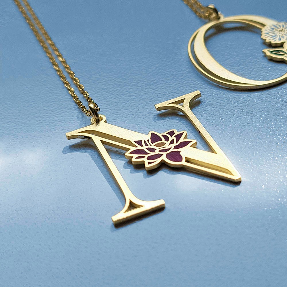 blomma halsband