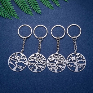 Personalized 1-13 Name Life Tree Keychain