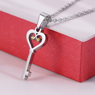 Custom Heart & Key Necklaces Couple Necklaces
