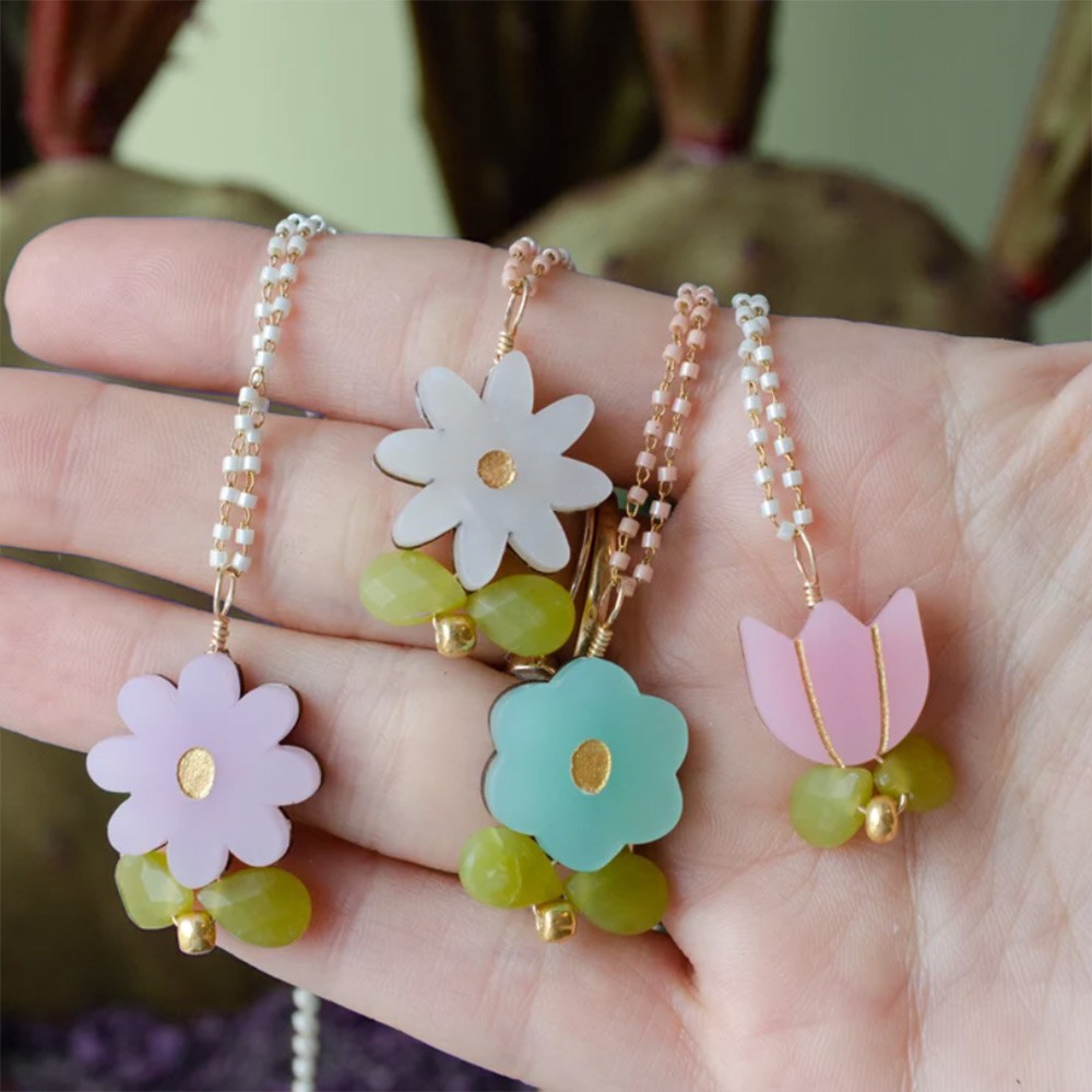 colliers de fleurs