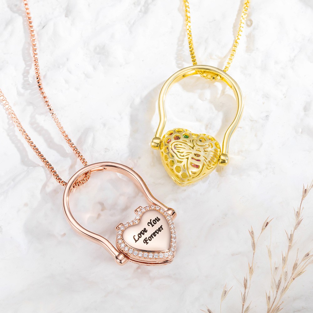 bee necklace