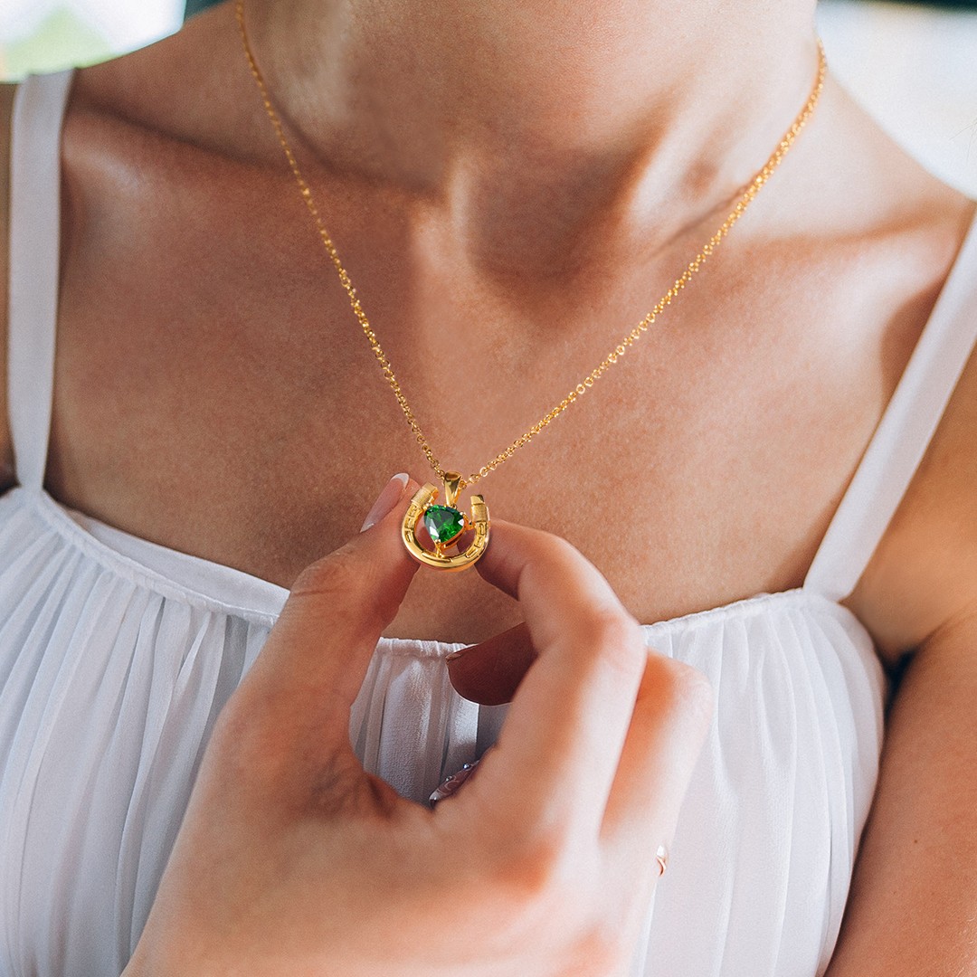 Personalized Birthstone Horseshoe Necklace, Love & Lucky Necklace, Heart Birthstone Jewelry, Birthday/Wedding Gift for Daughter/Horse Lover/Bridesmaid