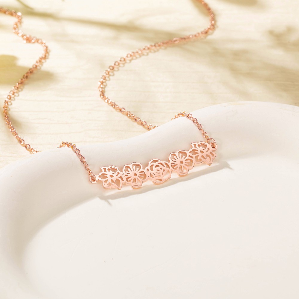 flower necklace