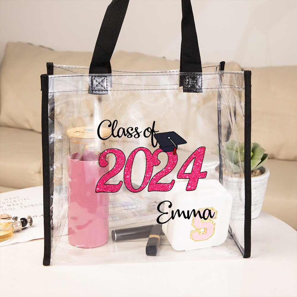 Custom Clear Class of 2024 Graduation Tote Bag, Large Capacity Bachelor Cap Waterproof PVC Stadium Bag, Graduation Gift for Students/Family/Friends