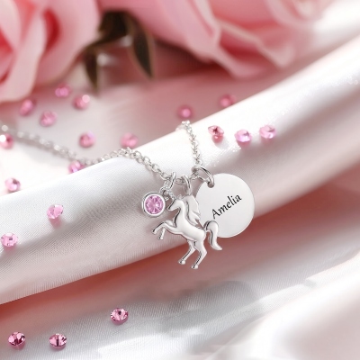 Halsband till liten flicka