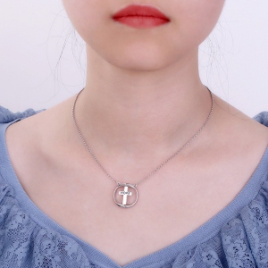 heart necklace