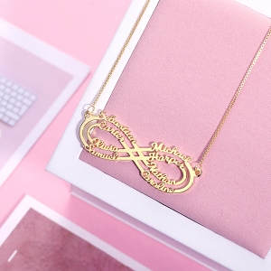 8 names necklace