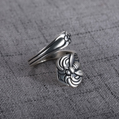 honey bee ring