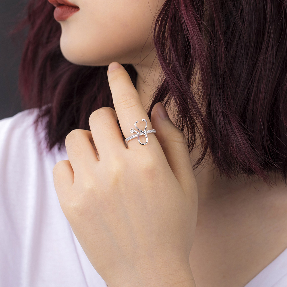 Anel de estetoscópio de birthstone personalizado