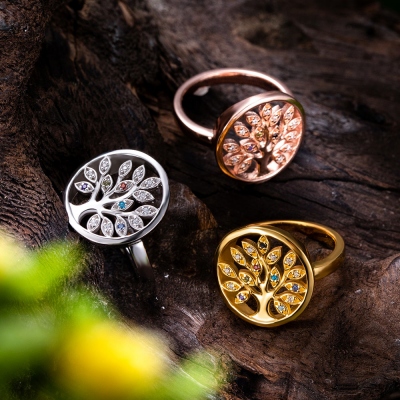 Personalized Family Tree Birthstone Ring in Rose Gold