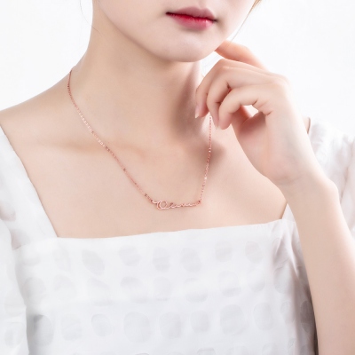 Personalized Minimalist Name Necklace in Rose Gold