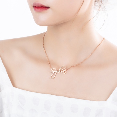 Personalized Calligraphy Name Necklace in Rose Gold