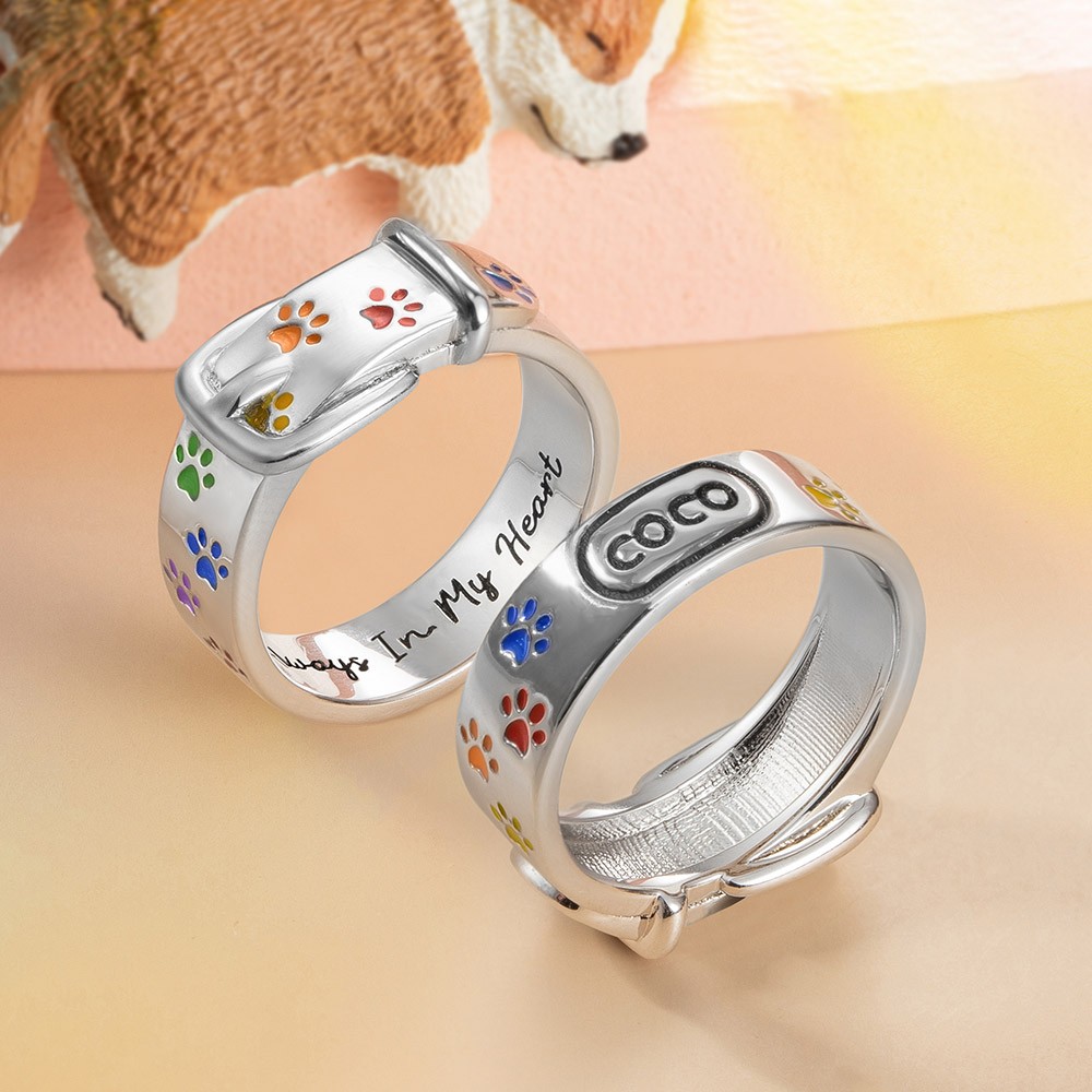 collar ring with paw