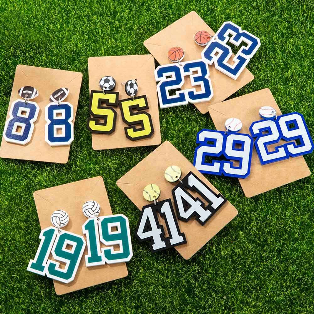 Benutzerdefinierte Spielernummer Ohrringe, Sportnummer Ohrringe mit Baseball/Fußball/Fußball/Volleyball, Geschenk für Sportliebhaber/Mutter/Fans