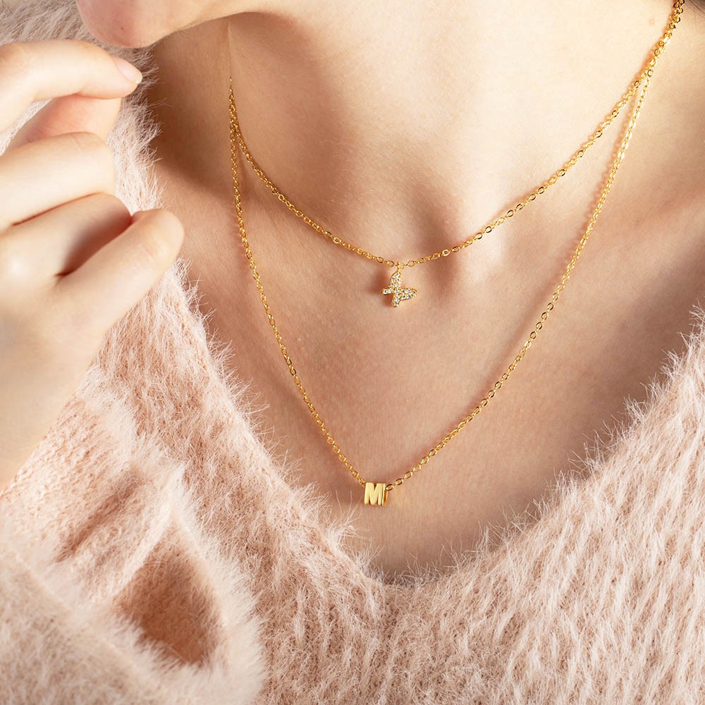 Colar Borboleta e Inicial em Camadas, Colar Multicamadas, Colar de Latão, Joias da Moda para Mulheres e Meninas