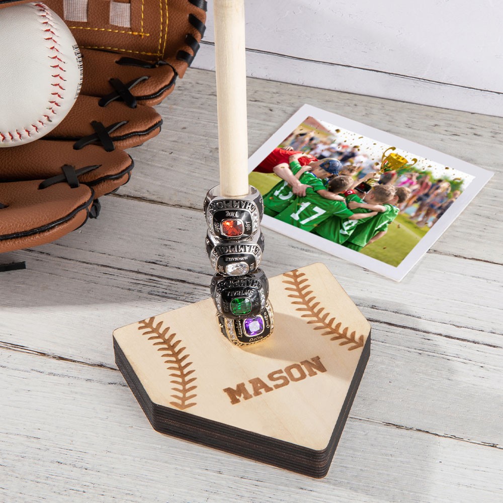 Tournament Ring Holder