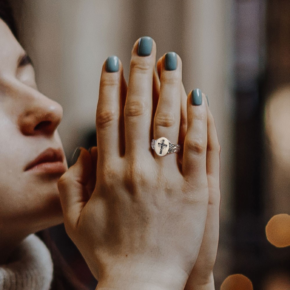 Custom Birth Flower Bouquet Cross Ring, Let Go and Let God Ring, Sterling Silver Engraving Ring for Women, Mother's Day/Birthday Gifts, Gift for Her