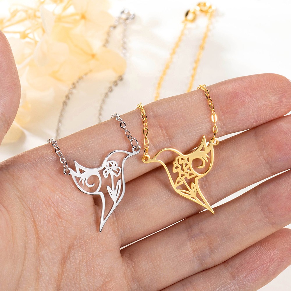 Custom Birth Flower Hummingbird Necklace, Hummingbird Jewelry, Bird Pendant Necklace, Women's Jewelry, Gift for Her, Valentine's Day/Birthday Gift