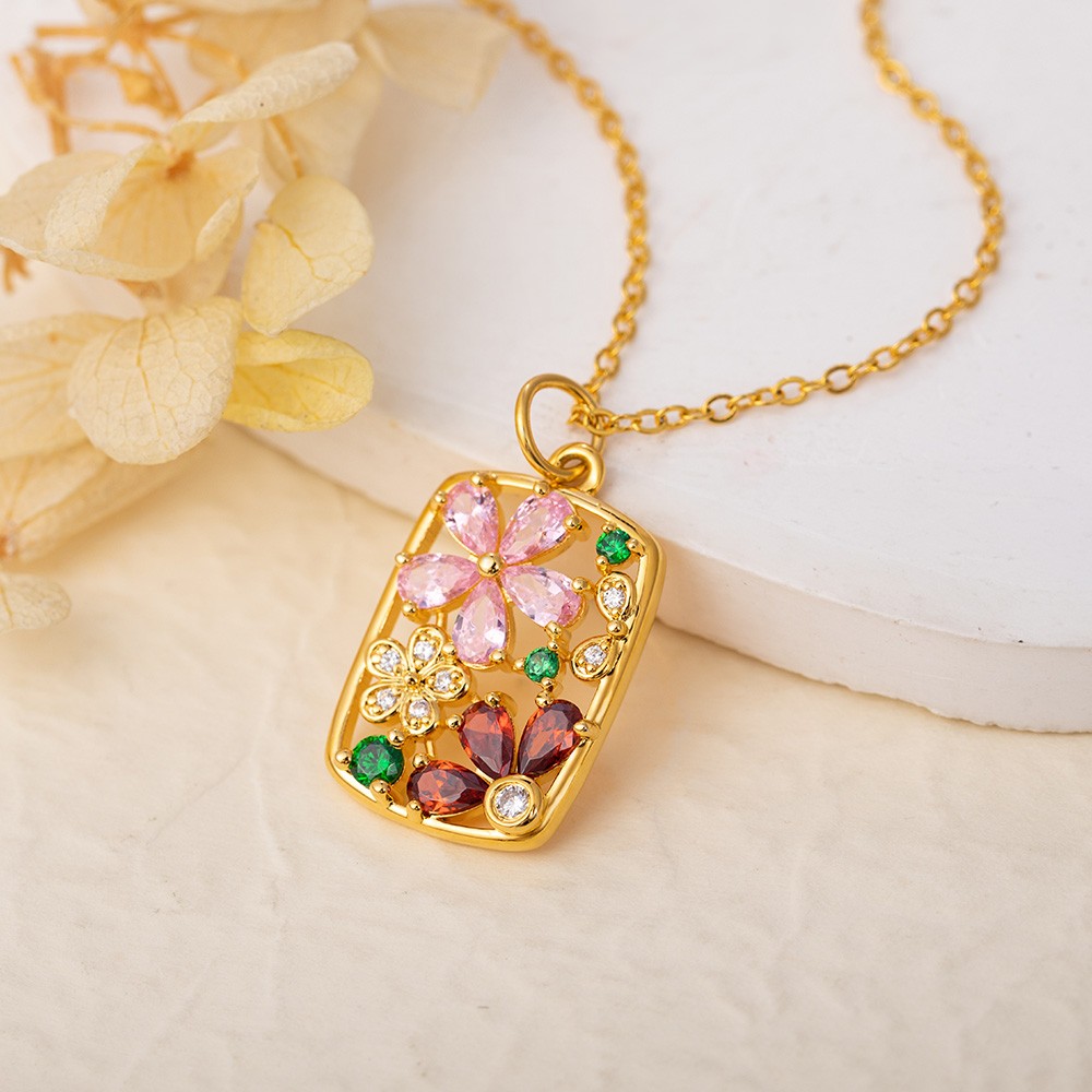 floral necklace