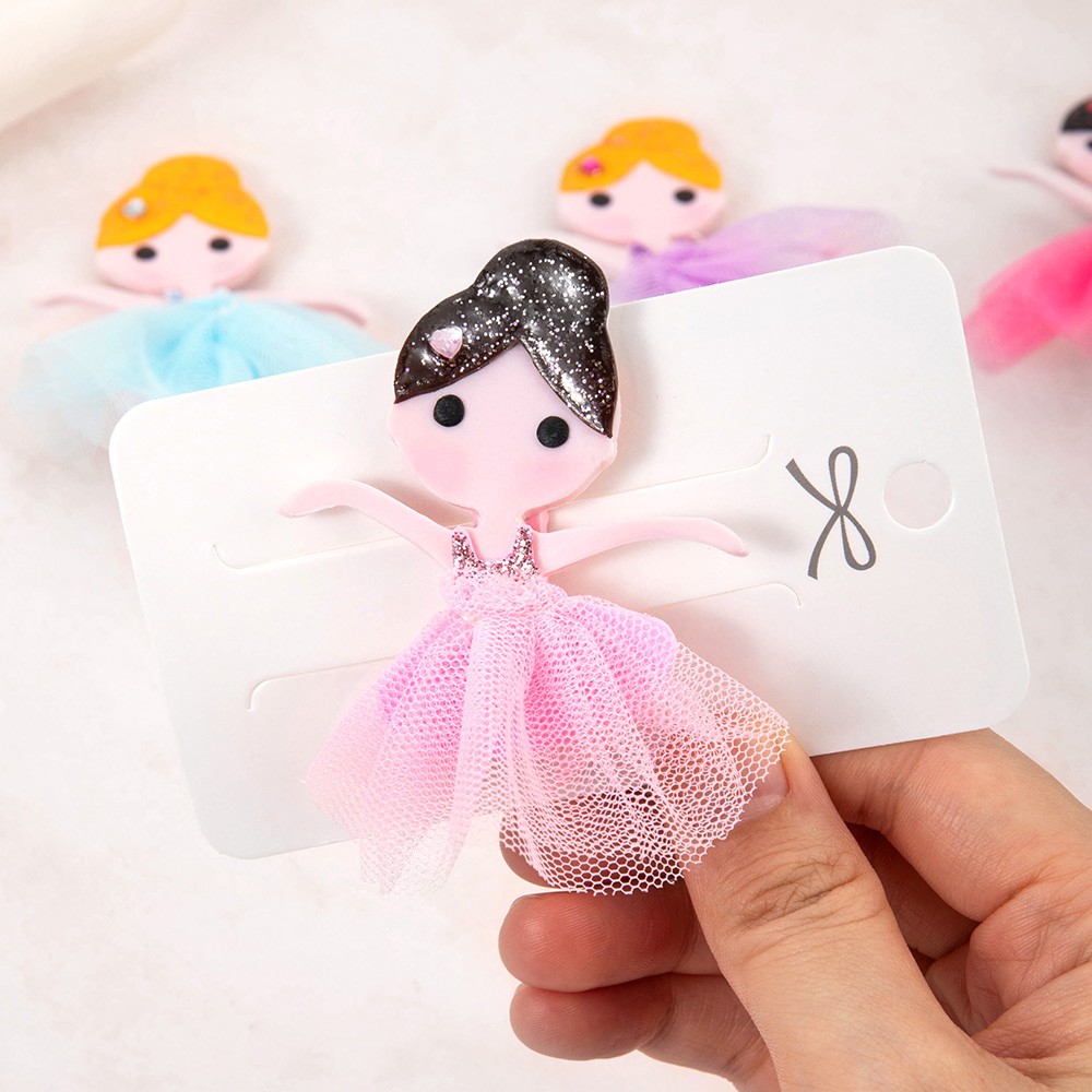 doll clip
