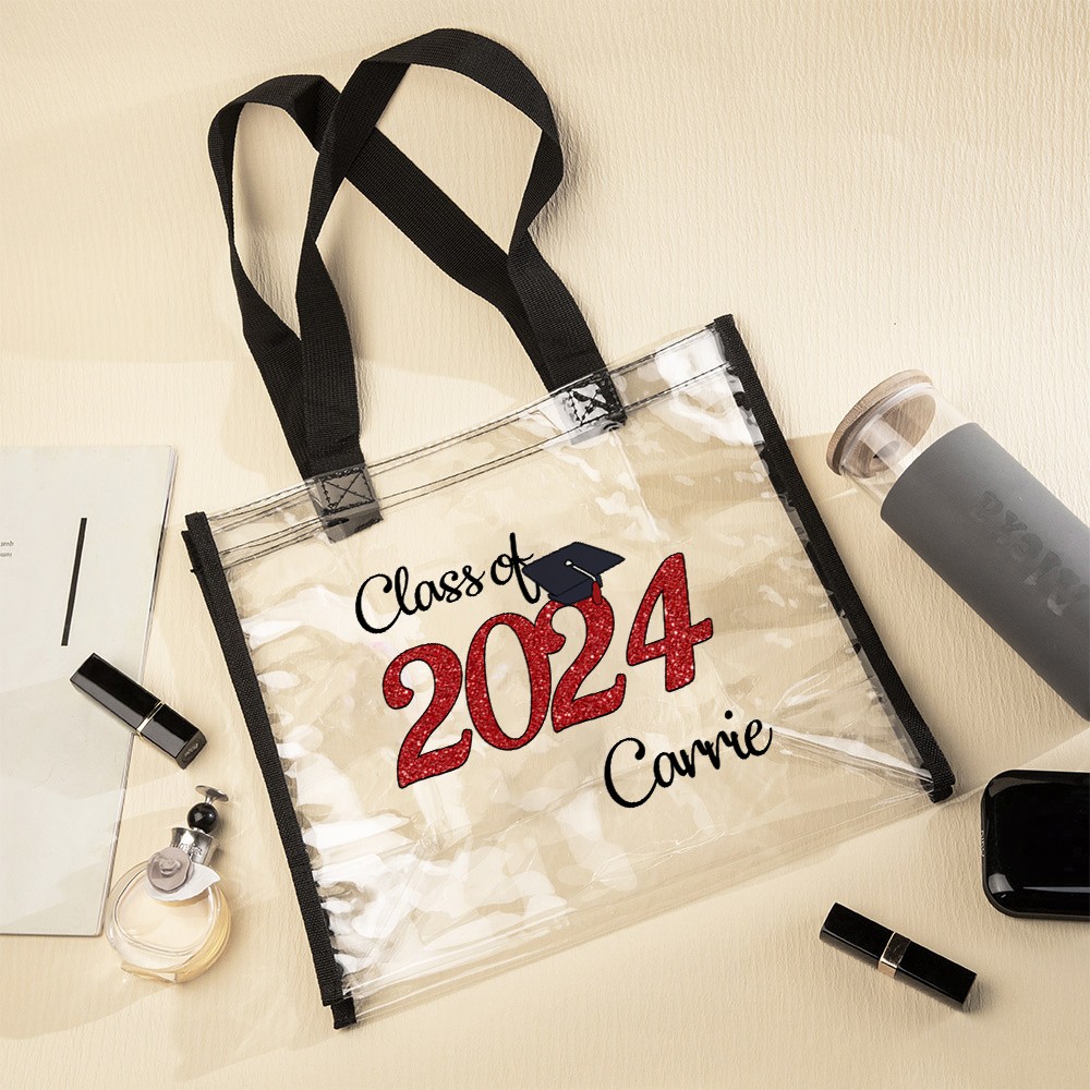 Custom Clear Class of 2024 Graduation Tote Bag, Large Capacity Bachelor Cap Waterproof PVC Stadium Bag, Graduation Gift for Students/Family/Friends