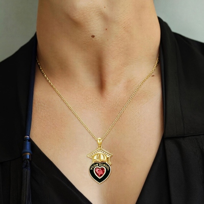 Personalisierte Geburtsstein-Herzkette mit Zirkonia und Namen, zierlicher Schmuck aus 925er Sterlingsilber, ideal als Geschenk für Schul- und Hochschulabsolventen.